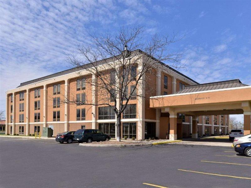 Quality Inn & Suites Matteson Near I-57 Eksteriør billede