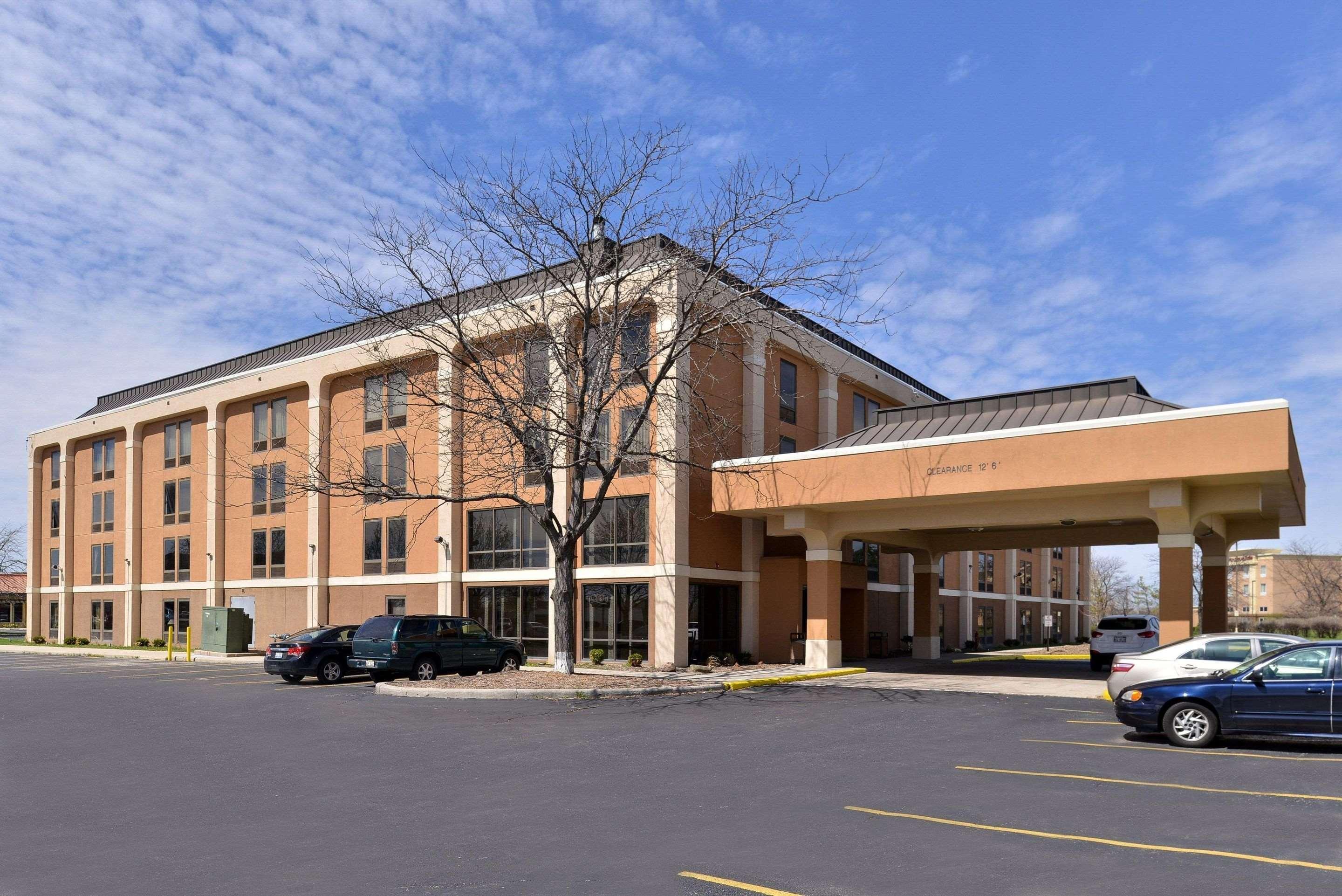 Quality Inn & Suites Matteson Near I-57 Eksteriør billede